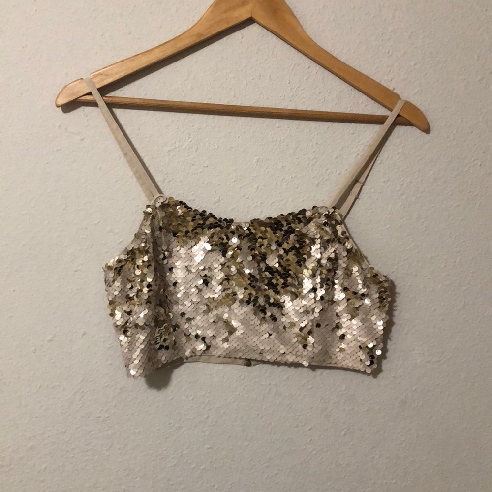 Going out tops